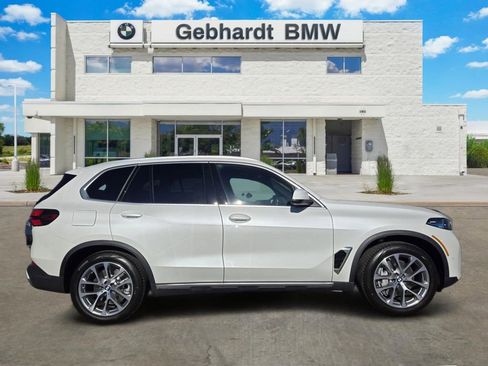 New 2026 BMW X5 xDrive50e AWD/4WD image 4