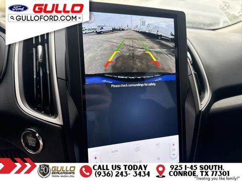 Certified 2024 Ford Edge SE image 25
