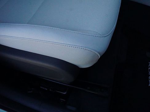 New 2026 Hyundai Kona SE image 24