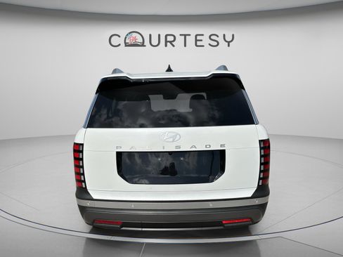 New 2026 Hyundai Palisade SEL FWD image 4