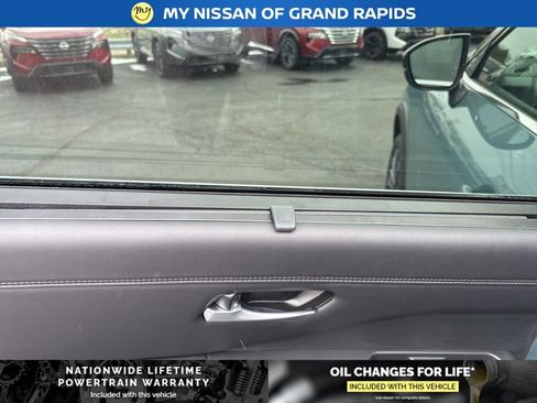 New 2026 Nissan Pathfinder Platinum image 18