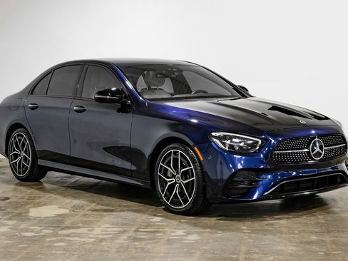 Used 2022 Mercedes-Benz E 350 Sedan w/ AMG Line Exterior image 7