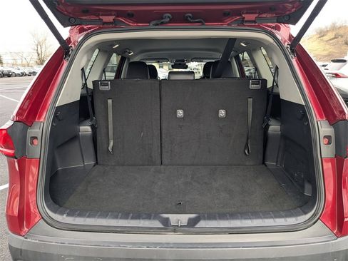 Used 2025 Toyota Grand Highlander AWD image 34