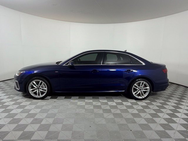 Used 2021 Audi A4 2.0T Premium w/ Convenience Package AWD/4WD image 4