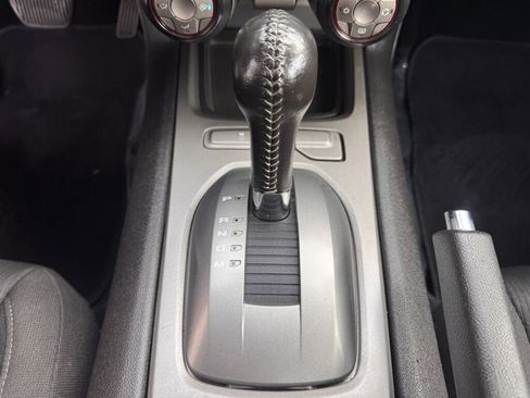 Used 2015 Chevrolet Camaro LT image 21