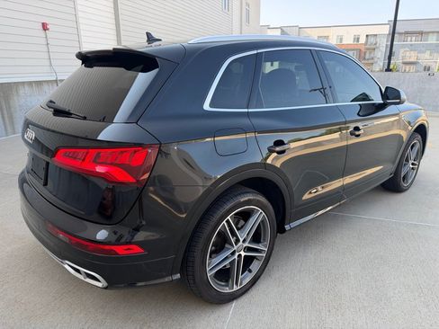 Used 2018 Audi SQ5 Premium Plus w/ Navigation Package AWD/4WD image 3