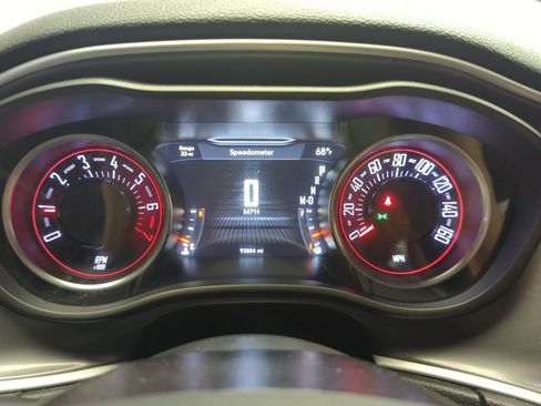 Used 2021 Dodge Challenger SXT AWD/4WD image 12