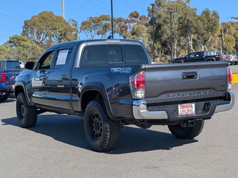 Used 2022 Toyota Tacoma SR5 image 12