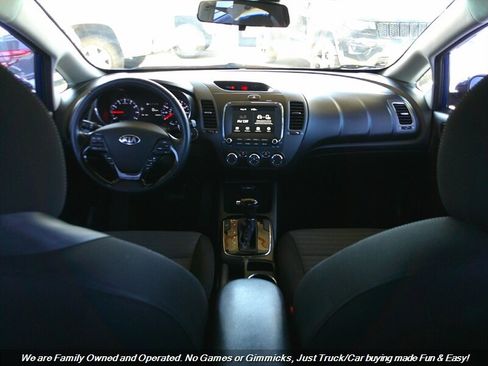 Used 2019 Kia Forte LXS image 30