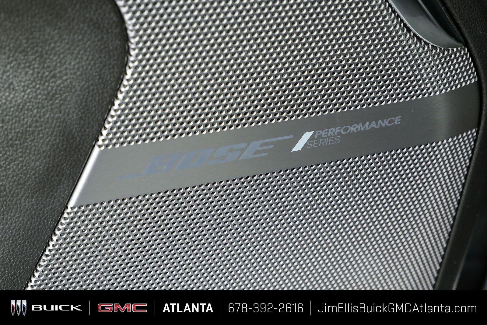 Used 2025 GMC Yukon XL Denali Ultimate w/ LPO, Floor Liner Package AWD/4WD image 8