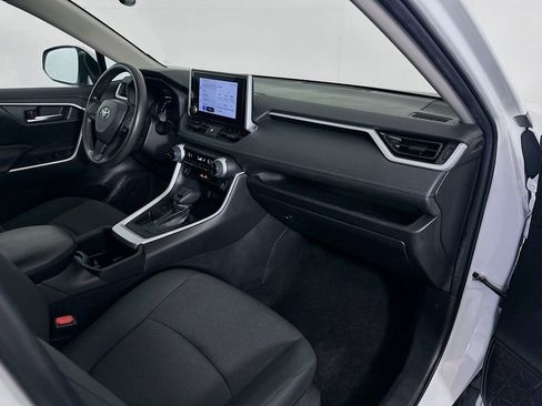 Certified 2024 Toyota RAV4 XLE image 28