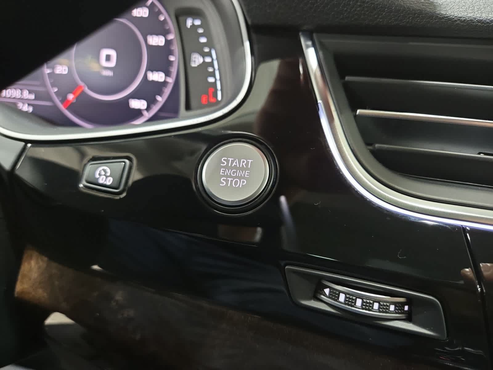 Used 2019 Audi Q7 3.0T Premium Plus w/ Premium Plus Package AWD/4WD image 30