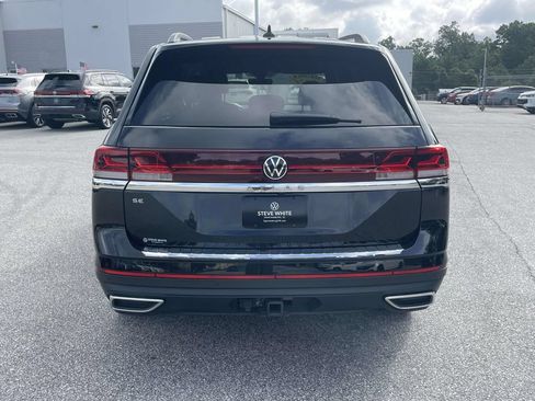 Certified 2024 Volkswagen Atlas SE FWD image 7