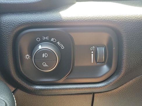 Used 2026 RAM 2500 Big Horn AWD/4WD image 23