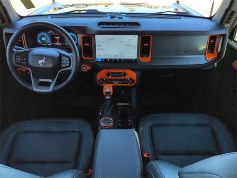 Certified 2025 Ford Bronco Badlands image 14