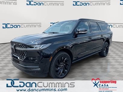New 2027 Lincoln Navigator L Reserve w/ Jet Appearance Package