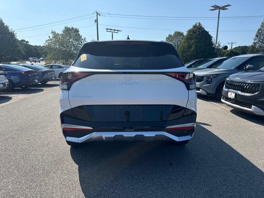 Used 2025 Kia Sportage SX FWD image 4