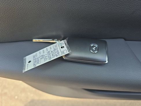 Used 2025 MAZDA CX-50 AWD 2.5 S w/ Weather Package image 25