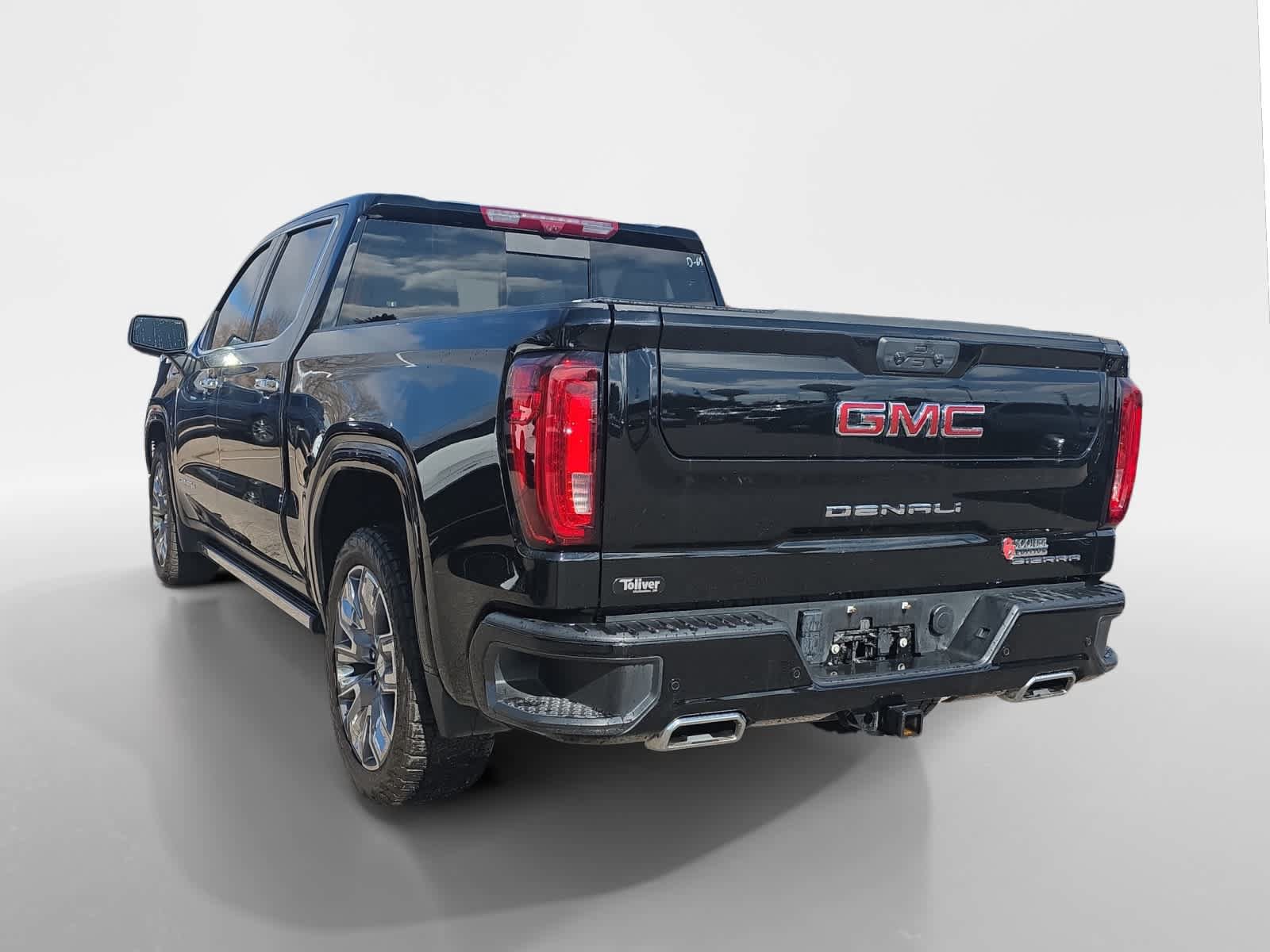 Used 2024 GMC Sierra 1500 Denali w/ Denali Reserve Package AWD/4WD image 3