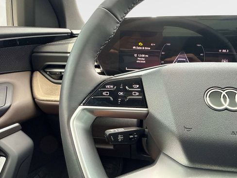 New 2025 Audi Q5 Prestige image 27