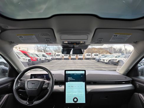 Certified 2021 Ford Mustang Mach-E California Route 1 image 7