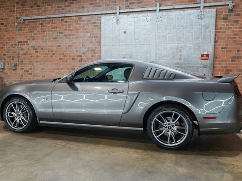 Used 2014 Ford Mustang GT Premium w/ Electronics Package RWD image 11