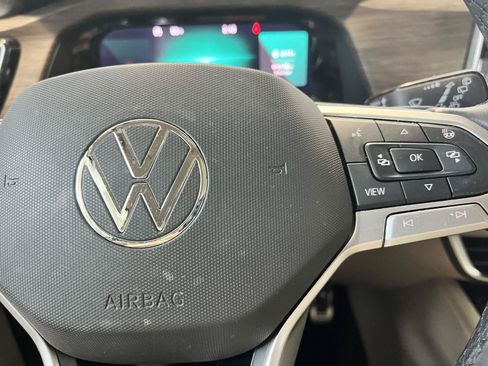 Used 2024 Volkswagen Atlas SEL Premium R-Line AWD/4WD image 27