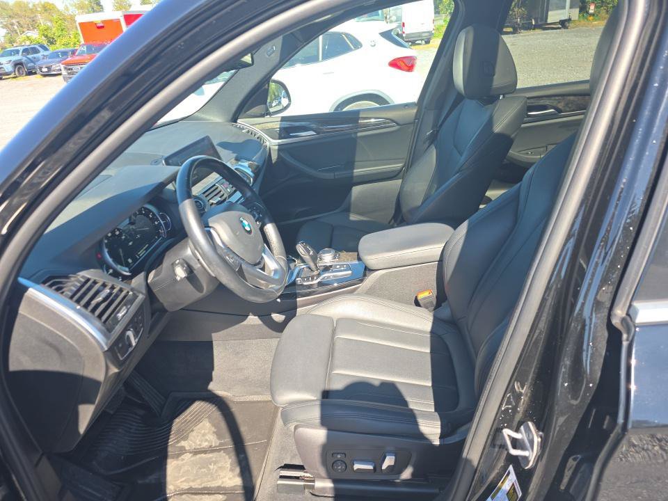 Used 2019 BMW X3 xDrive30i w/ Premium Package AWD/4WD image 5