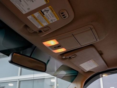 Used 2014 Ford F350 Lariat w/ Chrome Package image 27