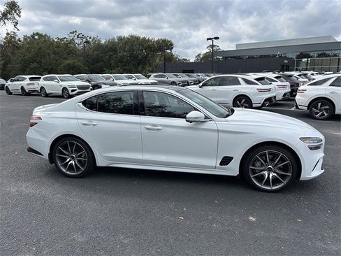 Used 2026 Genesis G70 2.5T Prestige image 8