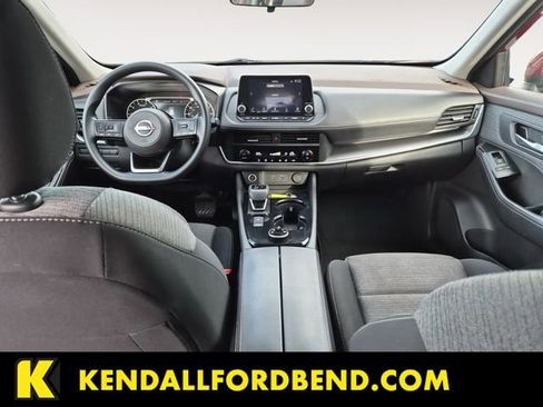 Used 2023 Nissan Rogue SV image 10