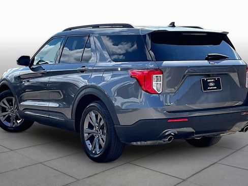Certified 2023 Ford Explorer XLT w/ Equipment Group 202A RWD image 6