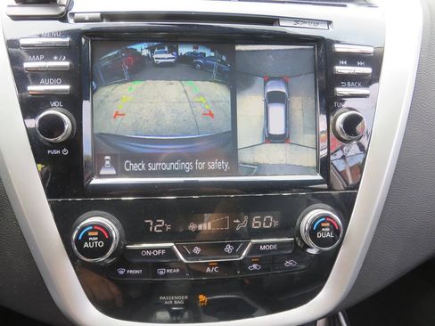 Used 2018 Nissan Murano SL AWD/4WD image 18