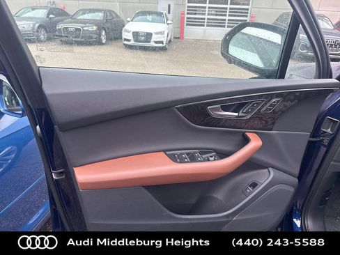 Used 2022 Audi Q7 2.0T Premium w/ Convenience Package image 10