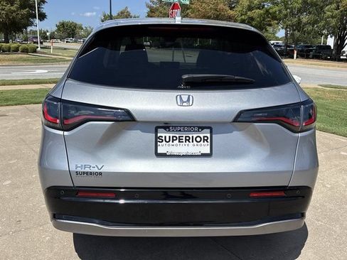 Used 2025 Honda HR-V EX-L image 5