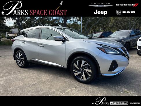 Used 2022 Nissan Murano SL w/ SL Moonroof Package image 1