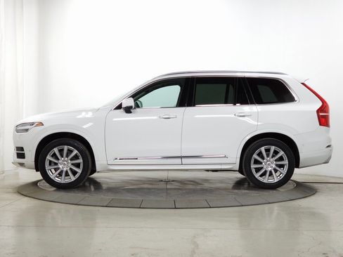 Used 2016 Volvo XC90 T6 Inscription w/ Vision Package image 4