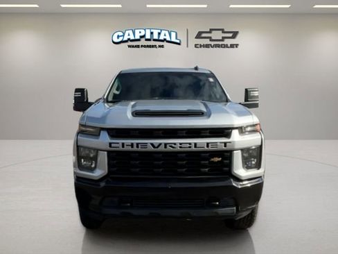 Used 2021 Chevrolet Silverado 2500 Custom w/ Custom Value Package image 8