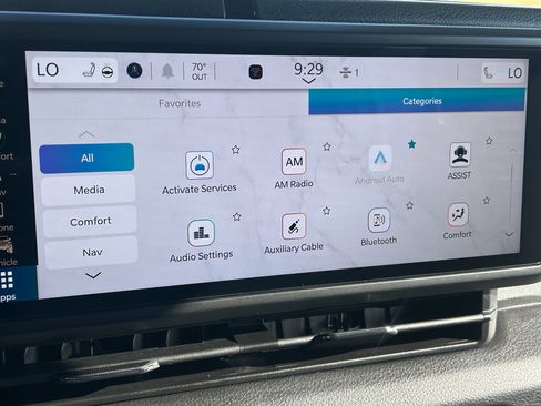 New 2025 Jeep Gladiator Willys image 16