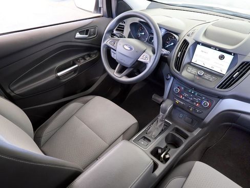 Used 2019 Ford Escape SE FWD image 15
