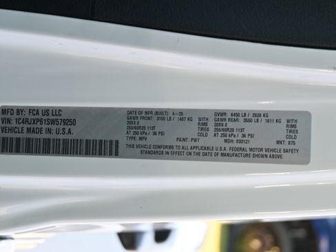 Used 2025 Jeep Wrangler Sahara w/ Safety Group image 36