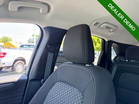 Used 2023 Ford Escape Active w/ Tech Pack #2 FWD image 32