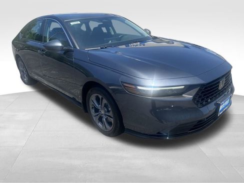 New 2025 Honda Accord EX-L image 9