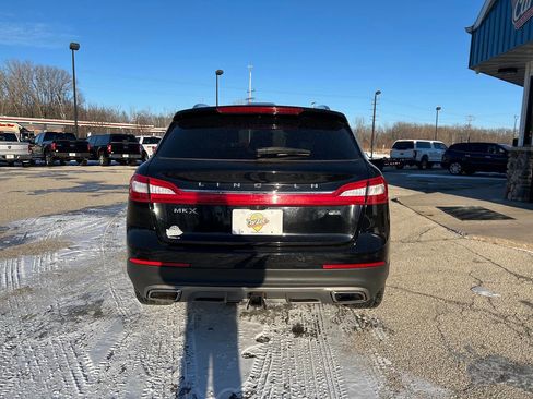 Used 2016 Lincoln MKX Reserve w/ Technology Package image 4