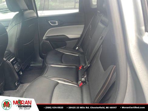 Used 2023 Jeep Compass Limited AWD/4WD image 8