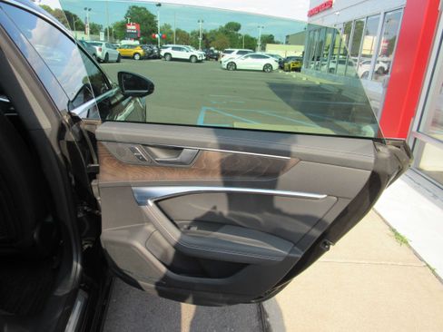 Used 2019 Audi A7 3.0T Premium Plus w/ Premium Plus Package AWD/4WD image 12