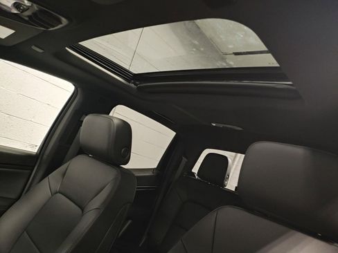 New 2026 GMC Canyon Elevation w/ Convenience Package image 24