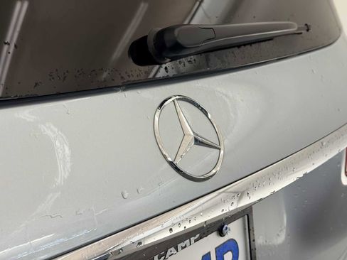 Used 2024 Mercedes-Benz GLS 450 4MATIC image 11