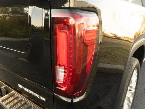 Used 2021 GMC Sierra 1500 Denali w/ Denali Ultimate Package image 42