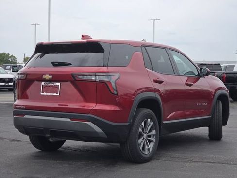 New 2026 Chevrolet Equinox LT w/ Safety and Technology Package FWD image 21